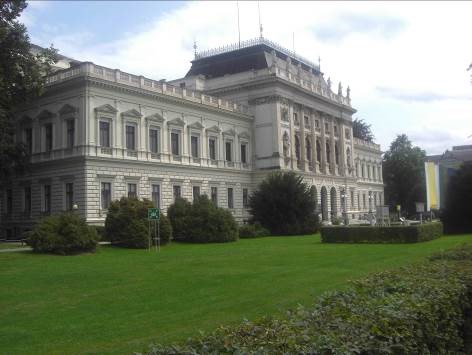 Universität Graz